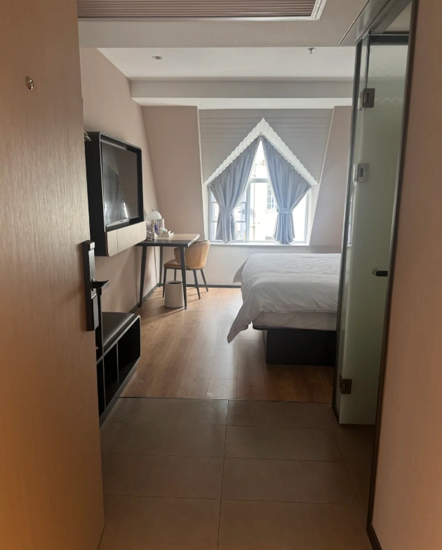 Dalian Forest Zoo area lodging