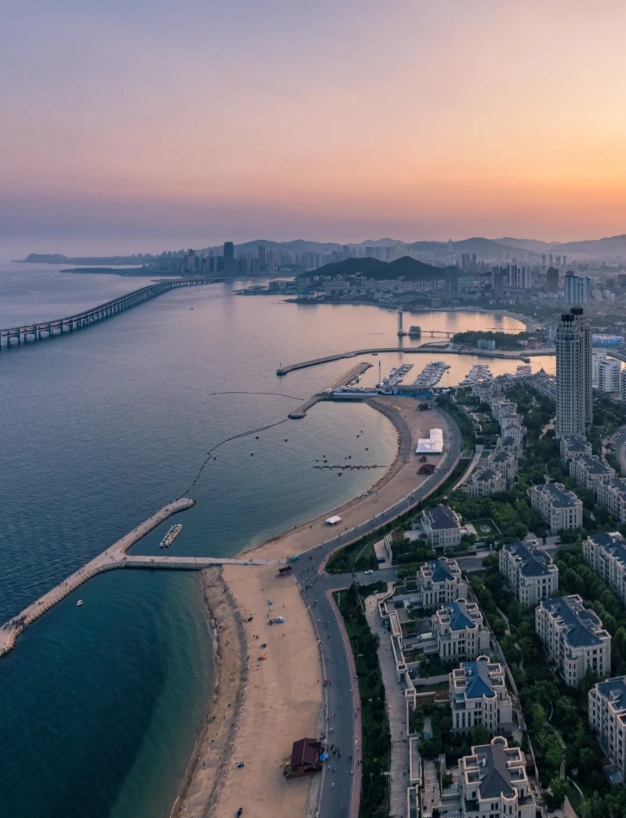 Dalian travel guide Dalian travel guide
