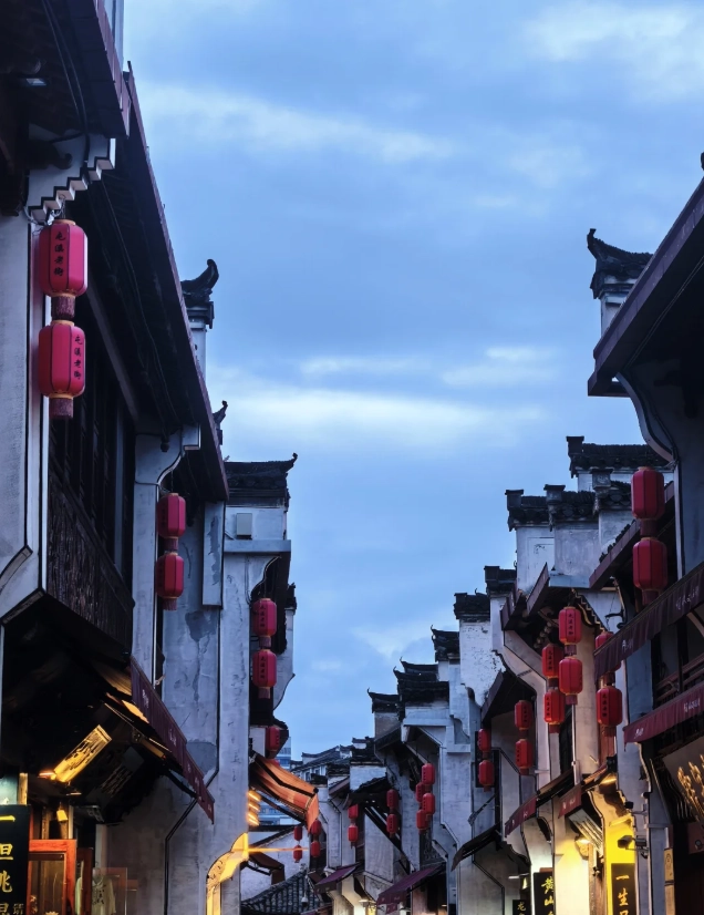 Is Tunxi Ancient Street worth visiting Is Tunxi Ancient Street worth visiting