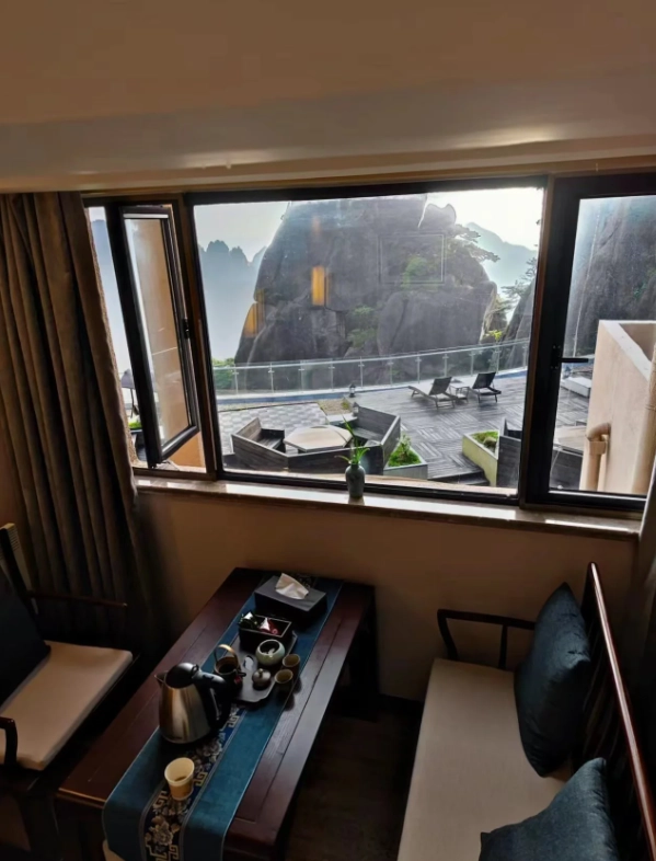 accommodation mount huangshan
