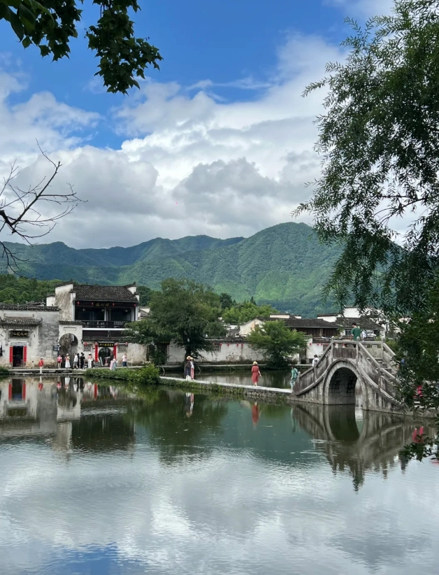 hongcun ancient village hongcun ancient village