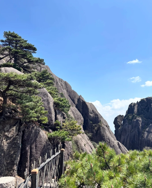 Huangshan hiking tips