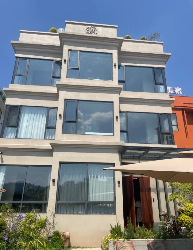 Jingdezhen ceramic art village guesthouses
