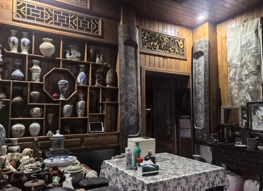 where to stay near Xidi Ancient Village where to stay near Xidi Ancient Village