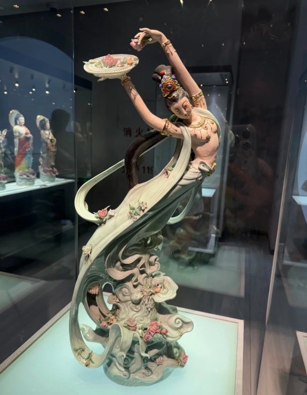 Jingdezhen travel guide Jingdezhen travel guide