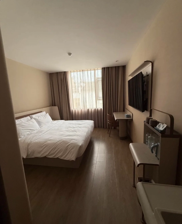 where to stay near Hongcun Ancient Village where to stay near Hongcun Ancient Village