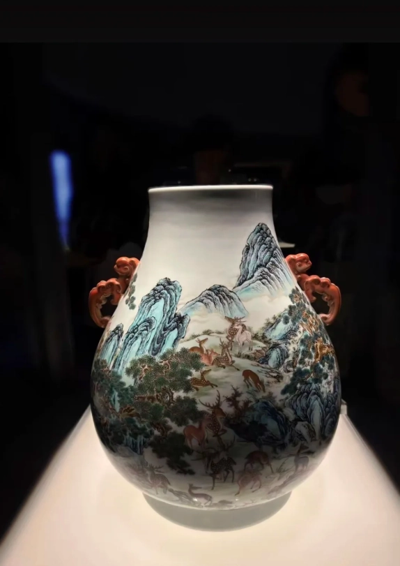 Jingdezhen porcelain