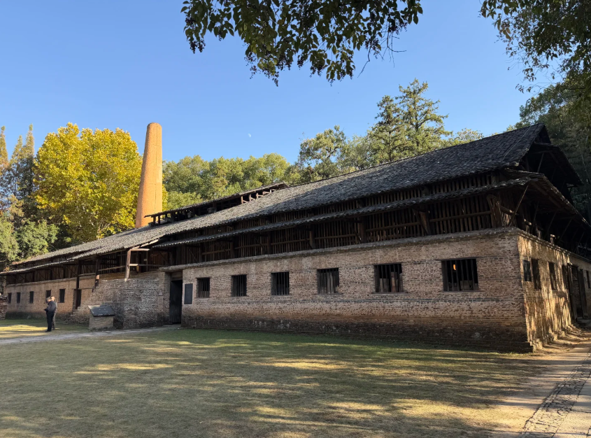 Jingdezhen 3-Day Itinerary: Skip the Crowds & Make Pottery Like a Pro
