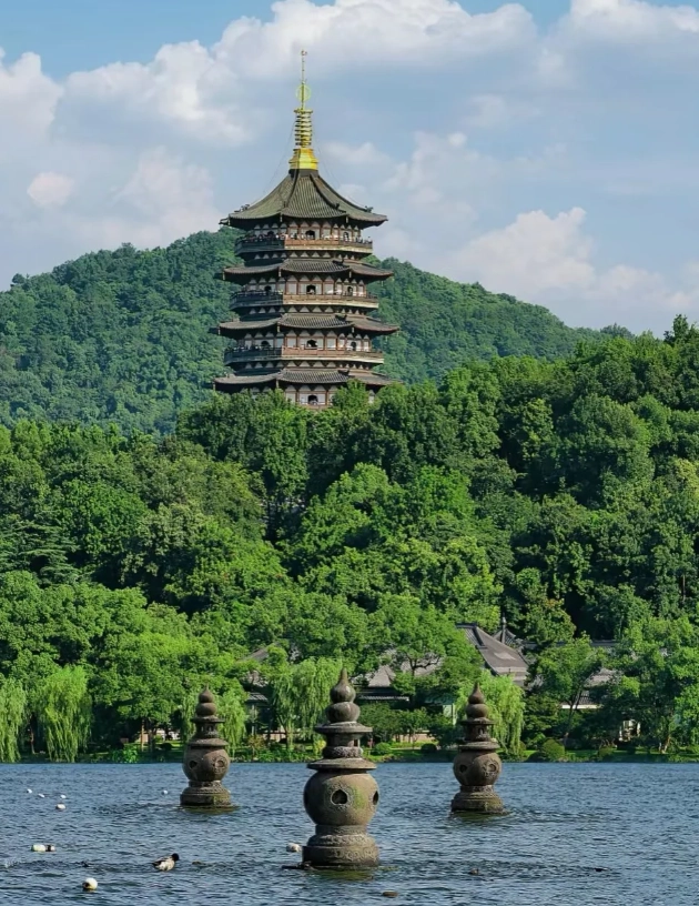 Hangzhou 144-hour visa-free transit: How to enter without a visa headache