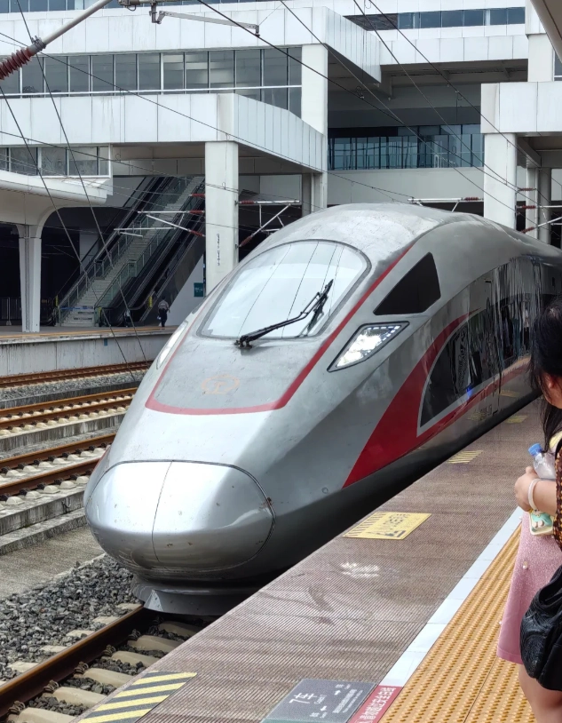 how to book high-speed train China