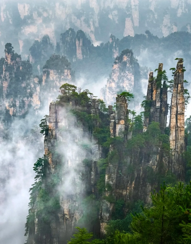 How to Get Around Zhangjiajie: Insider Tips for Foreign Travelers