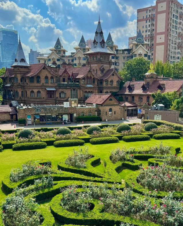 Shanghai solo budget