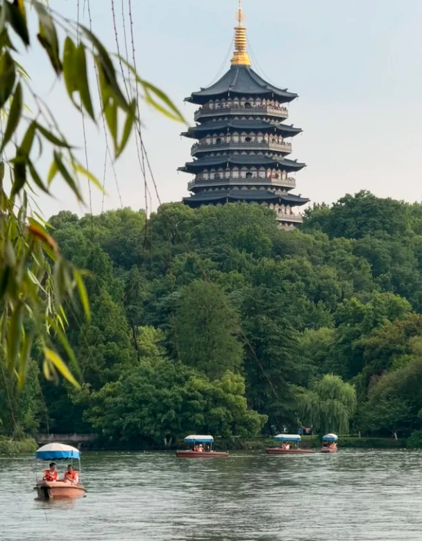 Navigating Hangzhou Without Chinese: Skip the Pain