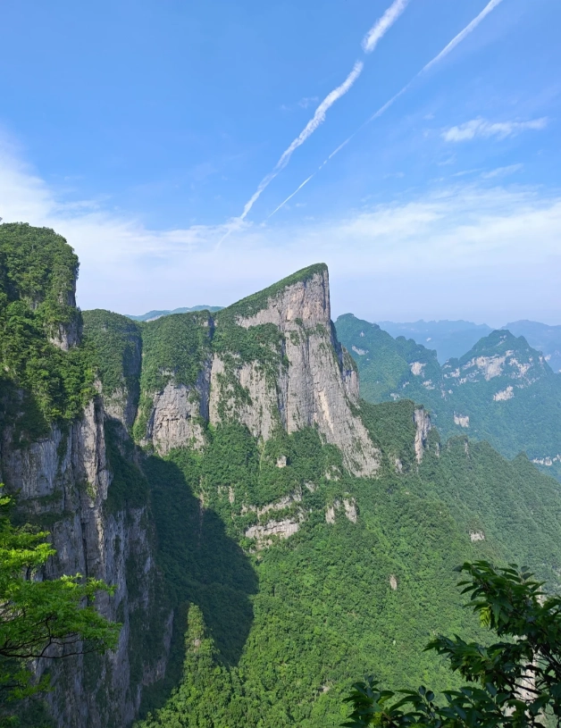 Zhangjiajie railway station to downtown Zhangjiajie railway station to downtown