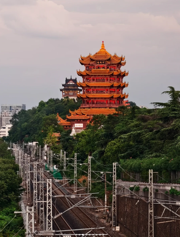 Yellow Crane Tower photo tips