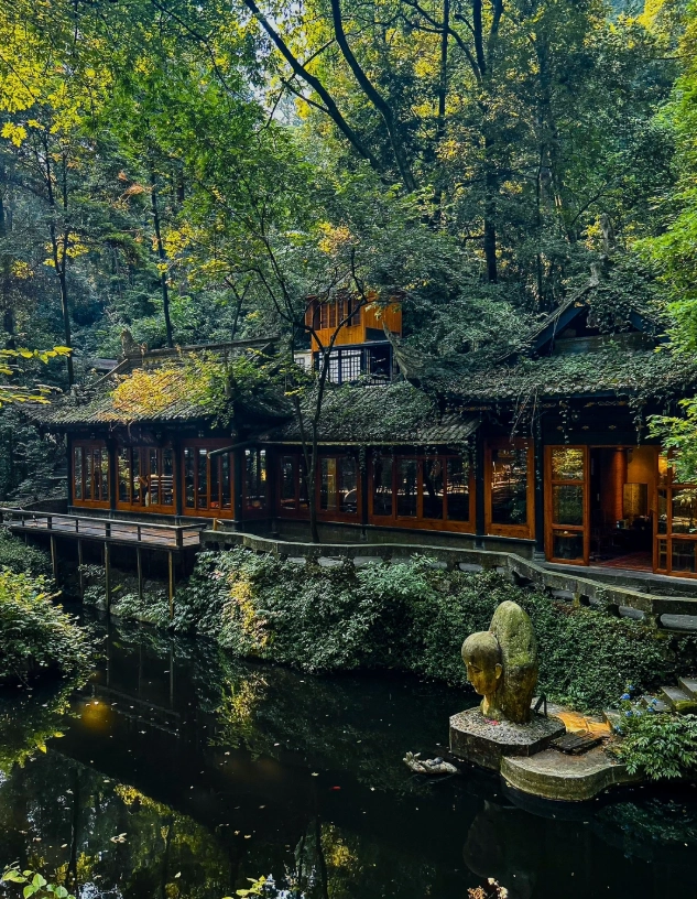 Chengdu Solo Travel: Skip the Crowds Like a Local