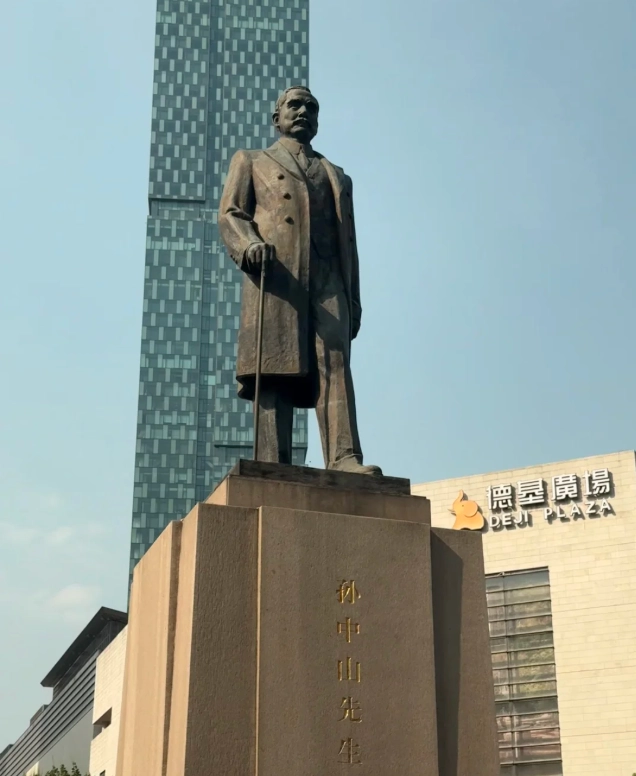 Nanjing Budget Travel: Skip the Crowds & Save Money