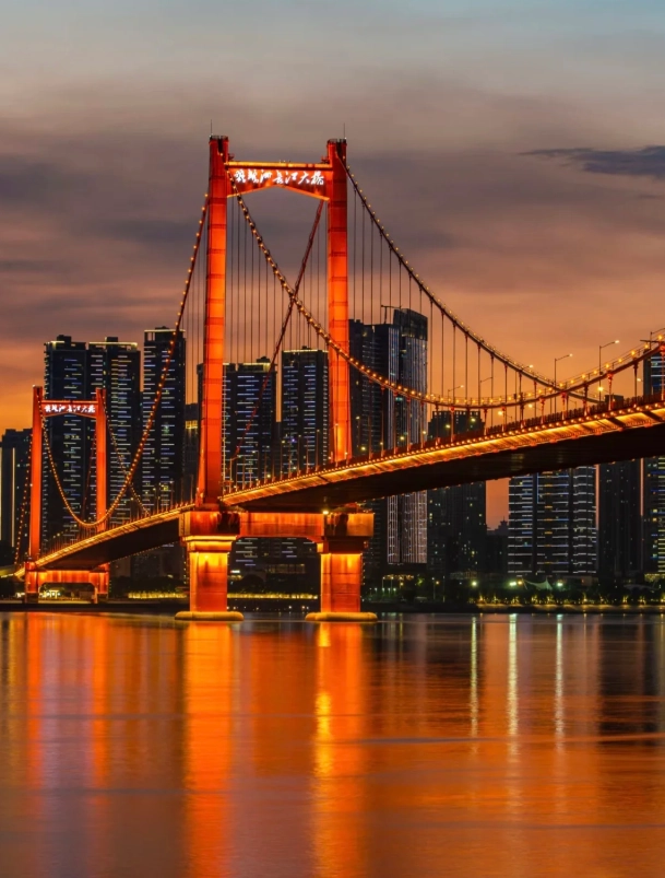Wuhan Yangtze River Bridge photo locations Wuhan Yangtze River Bridge photo locations