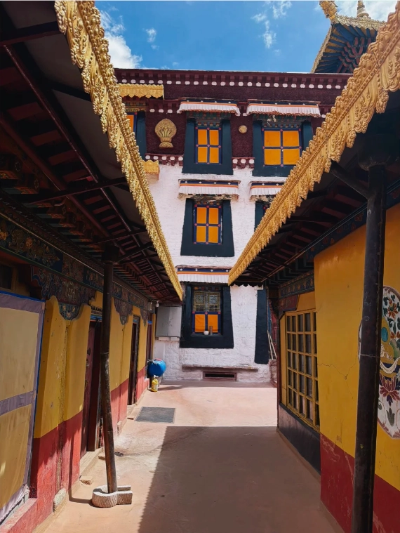 Sera Monastery worth visiting