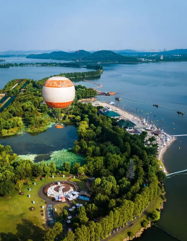 Wuhan East Lake guide Wuhan East Lake guide