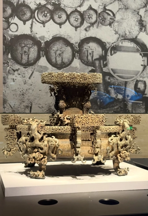 Zeng Hou Yi chime bells photo Zeng Hou Yi chime bells photo