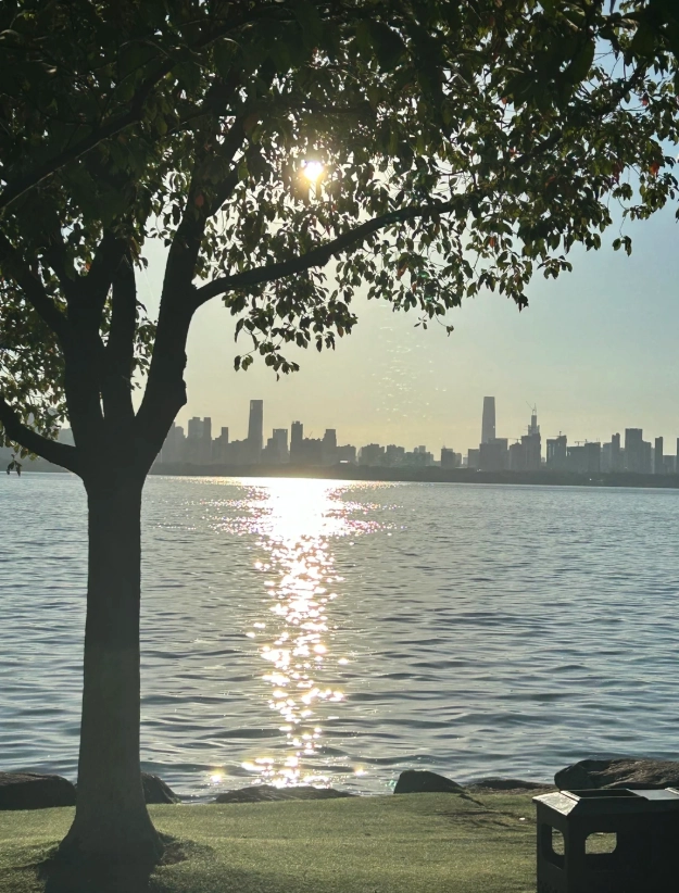 best time to visit East Lake best time to visit East Lake