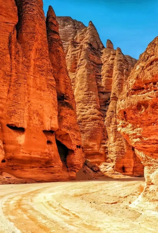 Dunhuang Yardang National Geopark