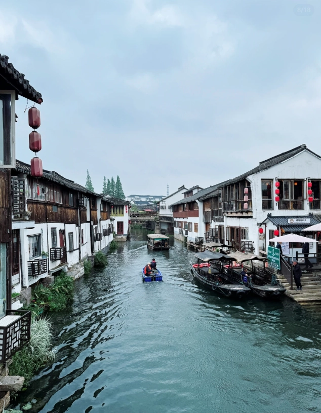 Zhujiajiao water town itinerary morning Zhujiajiao water town itinerary morning