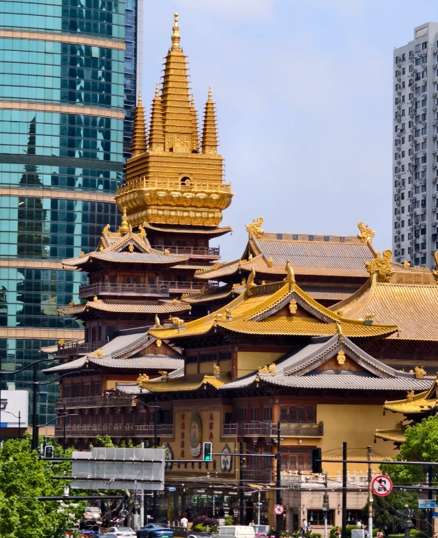 Jing'an Temple Tickets: Skip the Line & Save Money