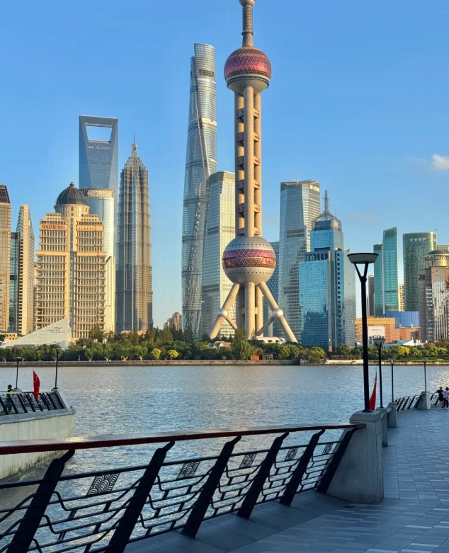 How to Visit The Bund: Insider Tips to Skip Lines and Save Time