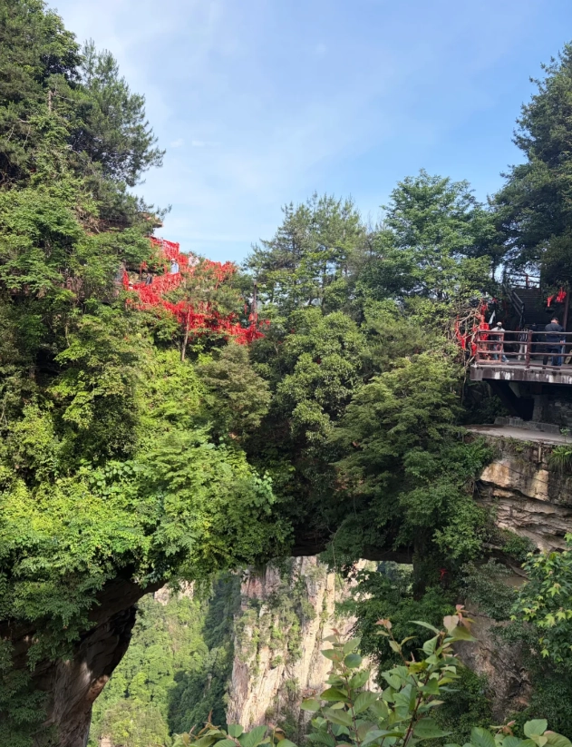 avoiding crowds Zhangjiajie