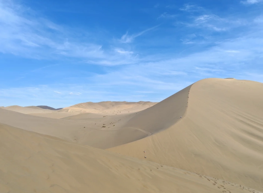 sand dune hiking sand dune hiking