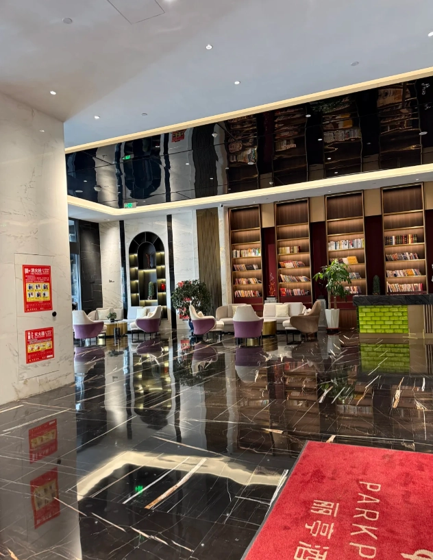 Xining station area guide Xining station area guide