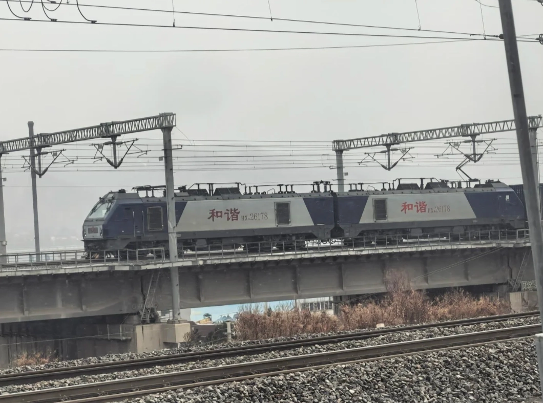high-speed train Xi'an Xining high-speed train Xi'an Xining