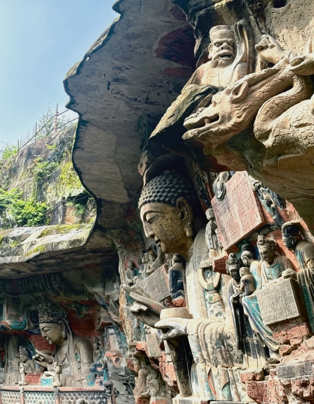 solo travel Chongqing