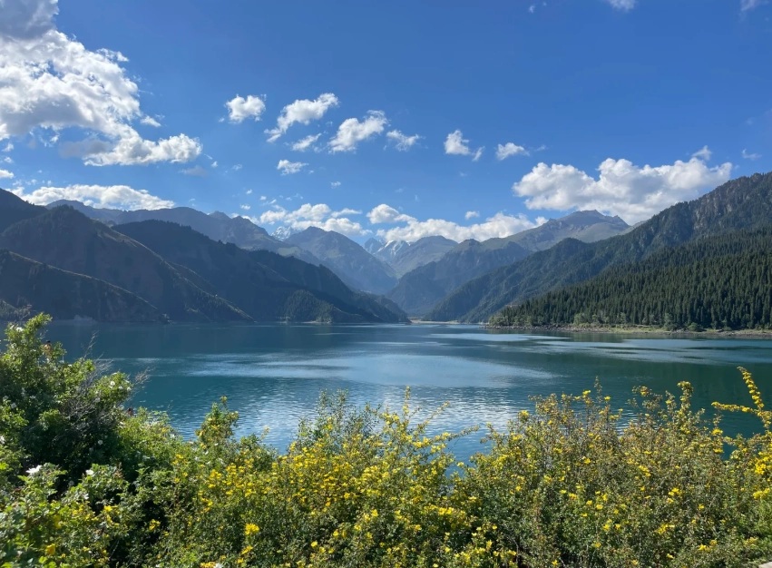 Heavenly Lake of Tianshan Photography: Best Spots & Timing