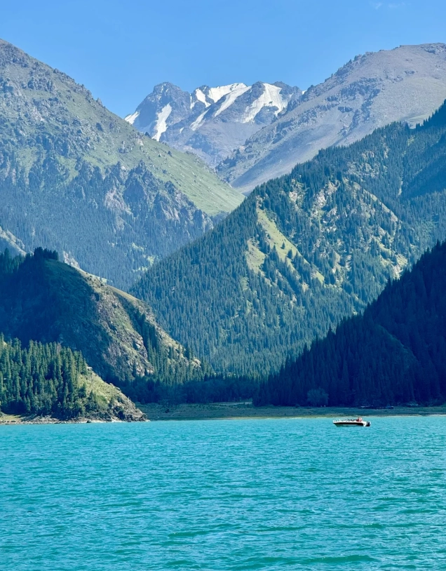 Tianshan Lake entry fee Tianshan Lake entry fee