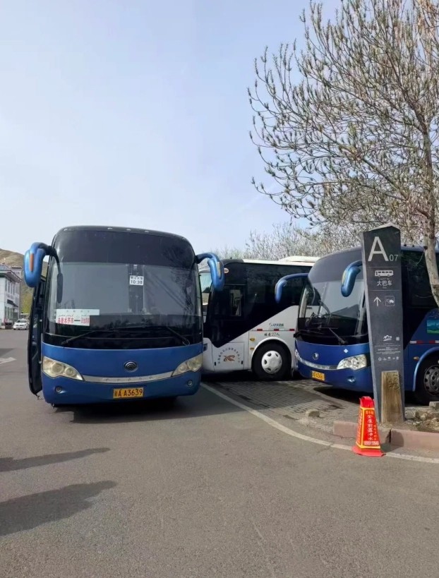 Urumqi to Tianshan Lake transport Urumqi to Tianshan Lake transport