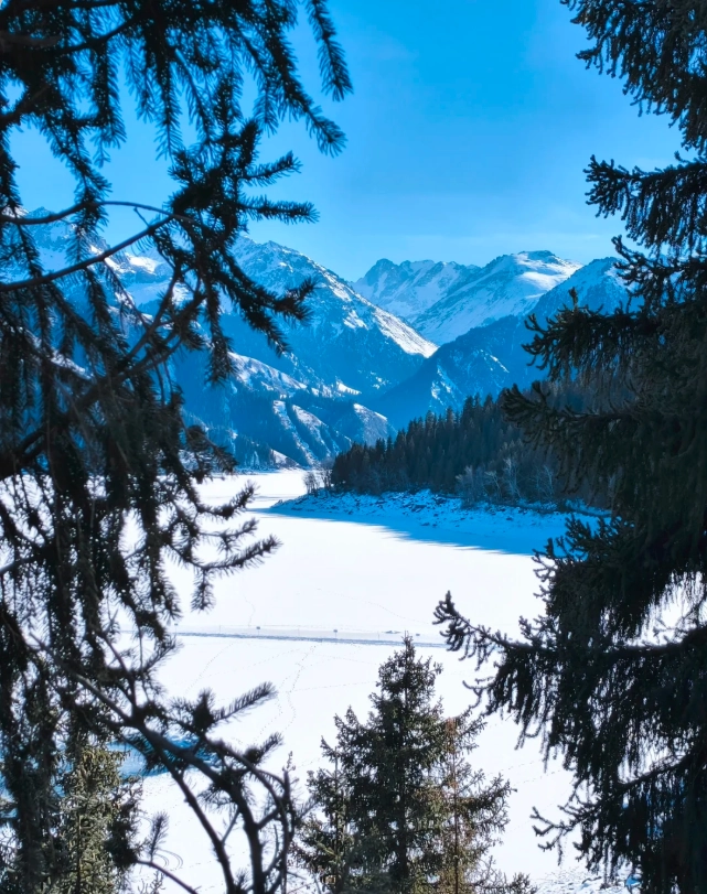 Heavenly Lake of Tianshan winter