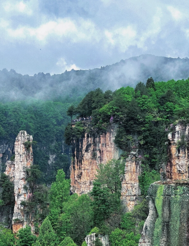 Zhangjiajie hiking trails