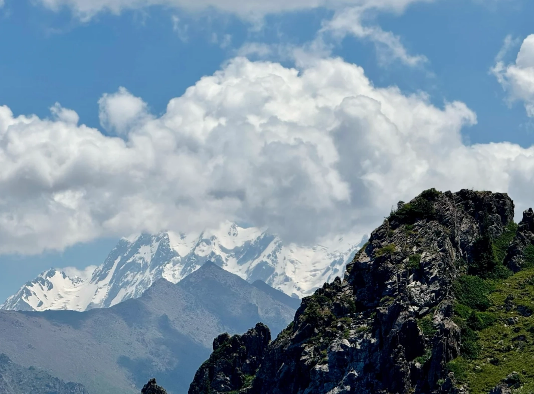 Tianshan Lake travel tips Tianshan Lake travel tips