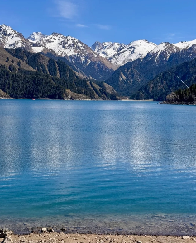 Heavenly Lake Tianshan from Urumqi Heavenly Lake Tianshan from Urumqi