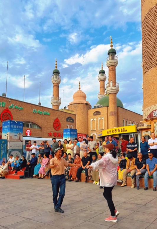 Photo of Xinjiang International Grand Bazaar: International Grand Bazaar Urumqi