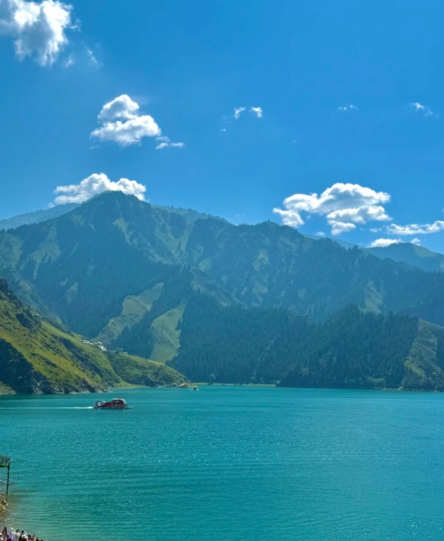 Tianshan Lake parking fee Tianshan Lake parking fee