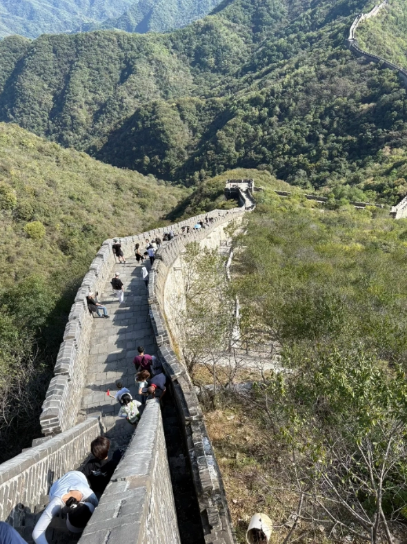 chairlift vs cable car Mutianyu chairlift vs cable car Mutianyu