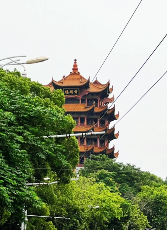 how long to see Yellow Crane Tower