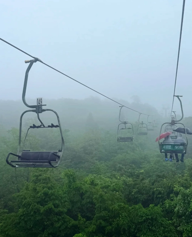 Zhangjiajie cable car Zhangjiajie cable car