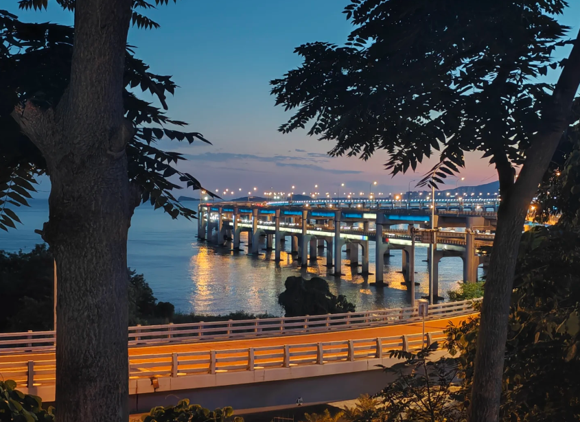 Binhai Road Walking Route: Avoid Crowds & See Qingdao's Best Coastline