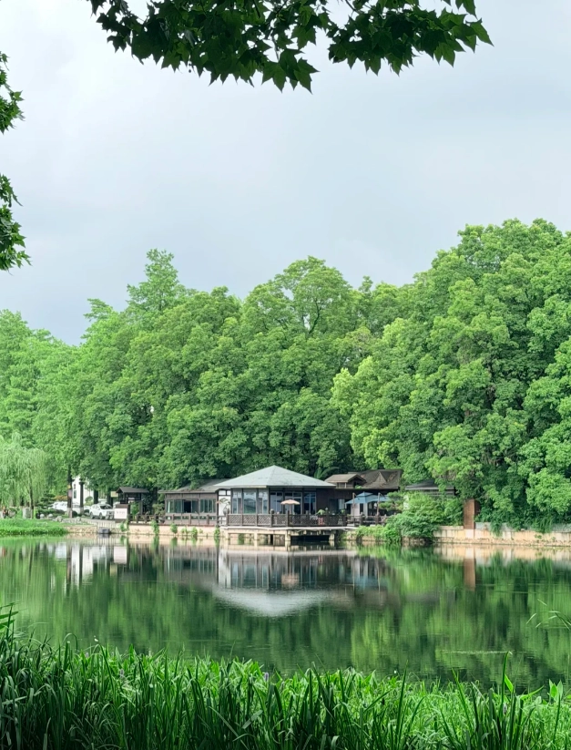 East Lake Scenic Area itinerary