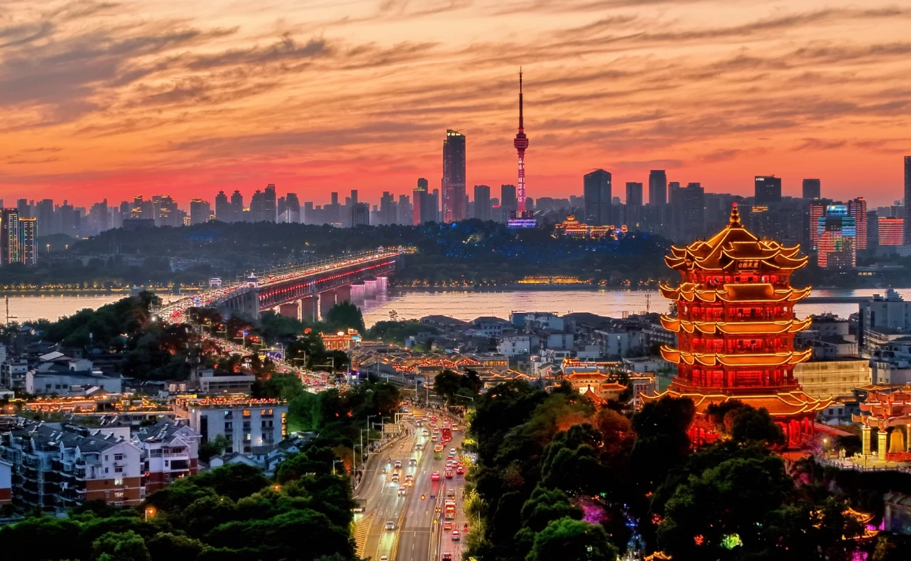 Wuhan Yangtze River Bridge photography Wuhan Yangtze River Bridge photography